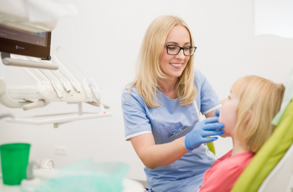 stomatolog dziecięcy lublin